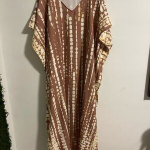 Women’s Brown and Cream Tie-Dye Maxi Dress